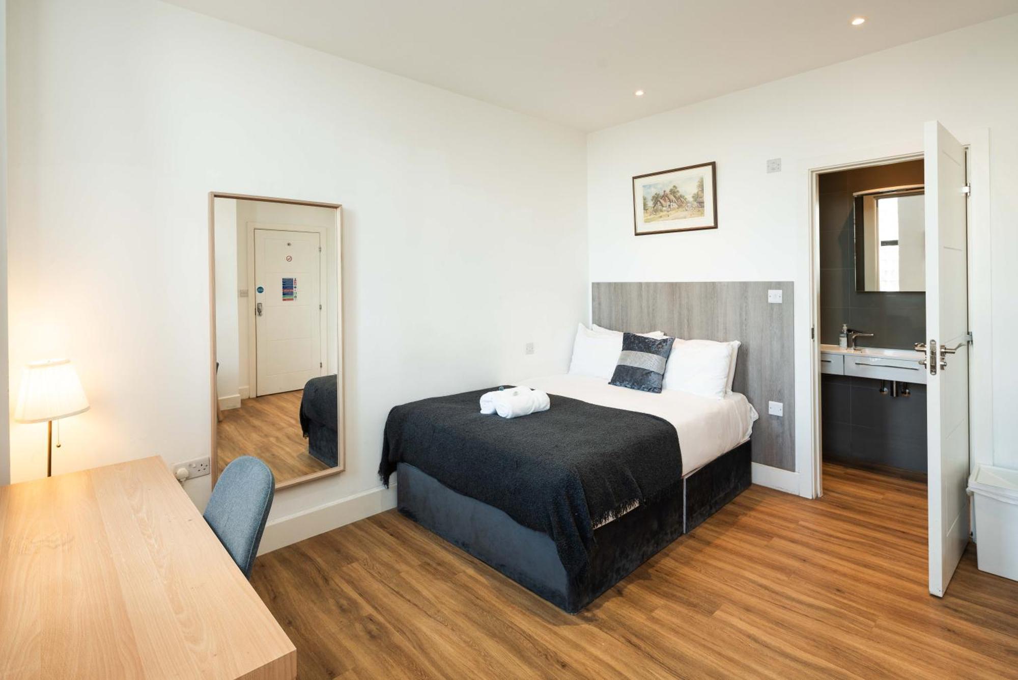 Equitable Hotel London Exterior photo